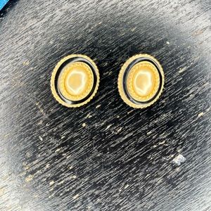 Vintage faux pearl Carolee clip earrings